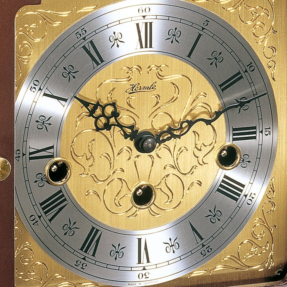 hermle-22511-030340-exklusive-tischuhr-braun-holz-westminster-8-tage image 2