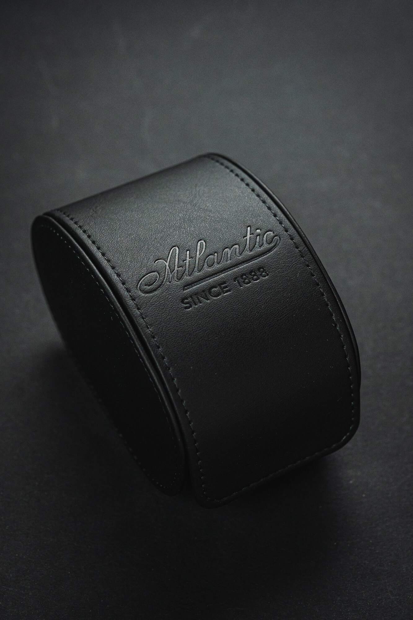 atlantic-watch-compact-travel-watch-box-uhrenbox-veganes-leder image 3