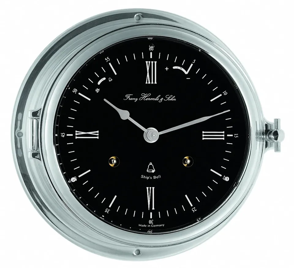 hermle-caspian-schiffsuhr-18-cm-chrom-schwarz-8-tage-glasenschlagwerk image 1